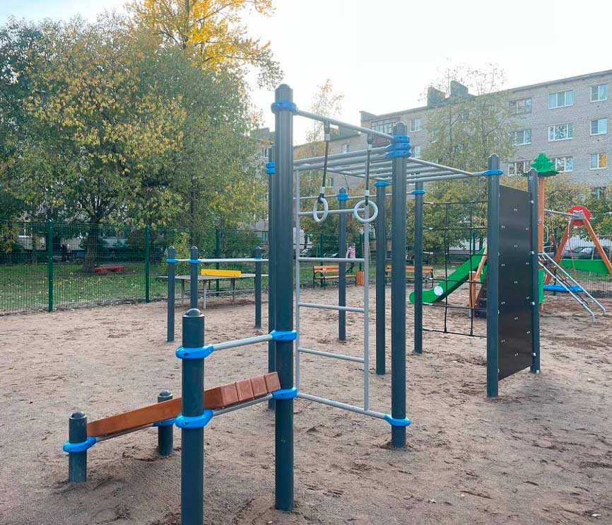 Спортивный комплекс со скамьей и брусьями АФ-555