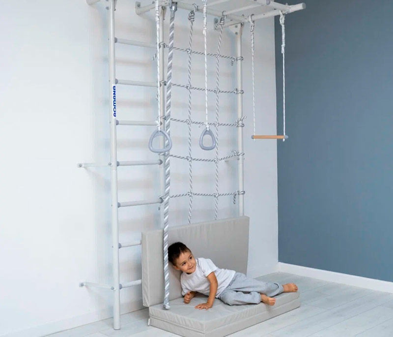 Почему мат обычно не входит в комплект шведской стенки — и как выбрать подходящий