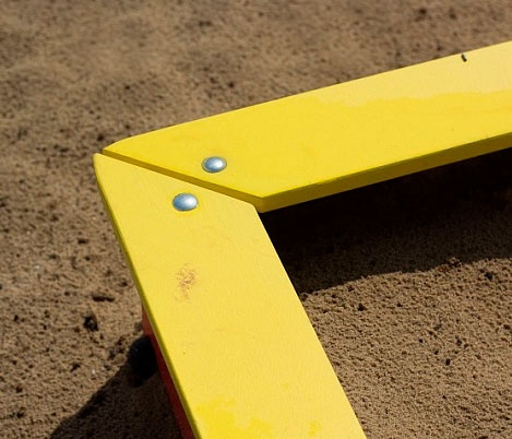 Песочница уличная 150*150 см 482РА