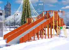 Зимняя горка деревянная Cавушка Зима 7/5 , скат h1 = 1,5 м, h2 = 2,3 м (махагон/cосна) СВ-54