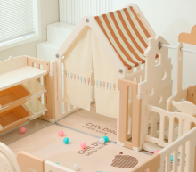 Манеж детский "Делюкс" с игровым домиком, баскетбольной стойкой, доской для рисования, качелями + место для хранения игрушек, размер 180 x 200 см, цвет бежевый UN-21